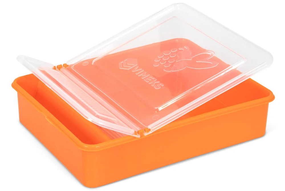 Krmítko hranaté 1,5L oranžové