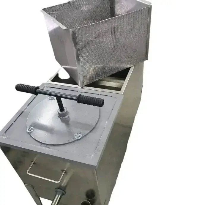 Voskotopka na celé rámiky s lisom 230V